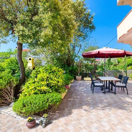 Apartment Marotin Palit