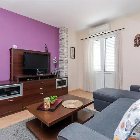 Marotin Apartment Palit