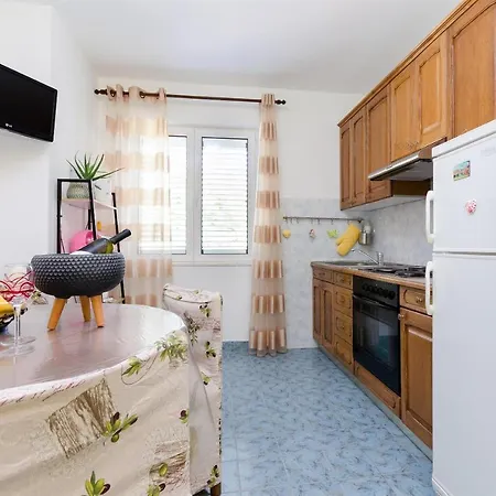 Apartment Marotin *